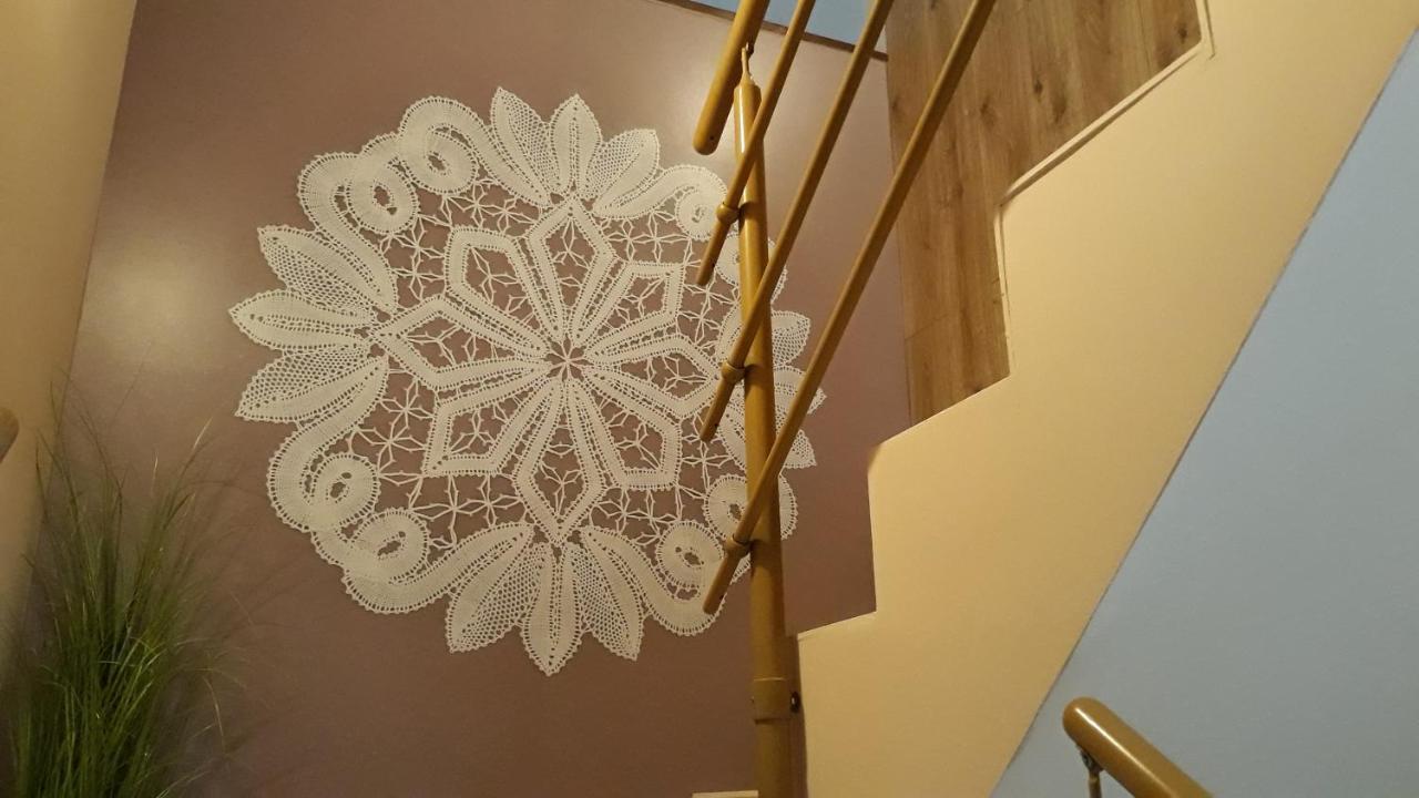 Csipkehaz Apartman Cserkeszőlő Екстериор снимка